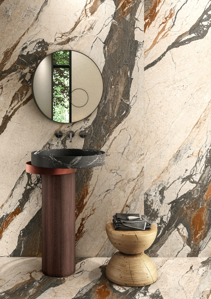 Интерьер с плиткой BLU AQ6 260 LP Imola Ceramica