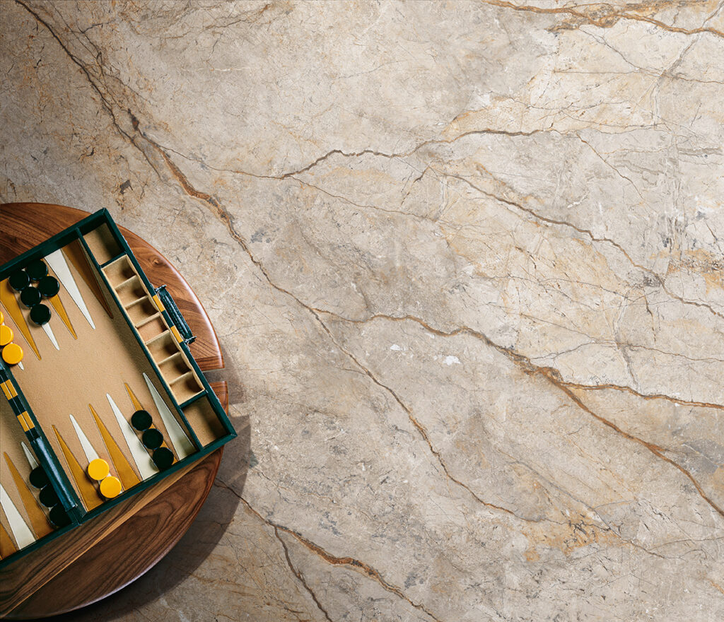 Интерьер с плиткой BLU AQ6 260 LP Imola Ceramica